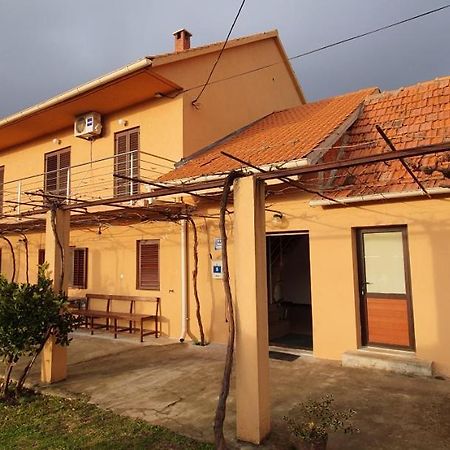 Apartment Put Vidaka Policnik Экстерьер фото