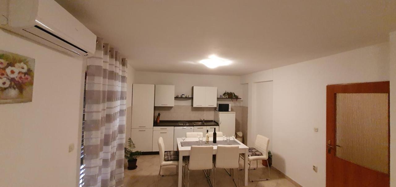 Apartment Put Vidaka Policnik Экстерьер фото